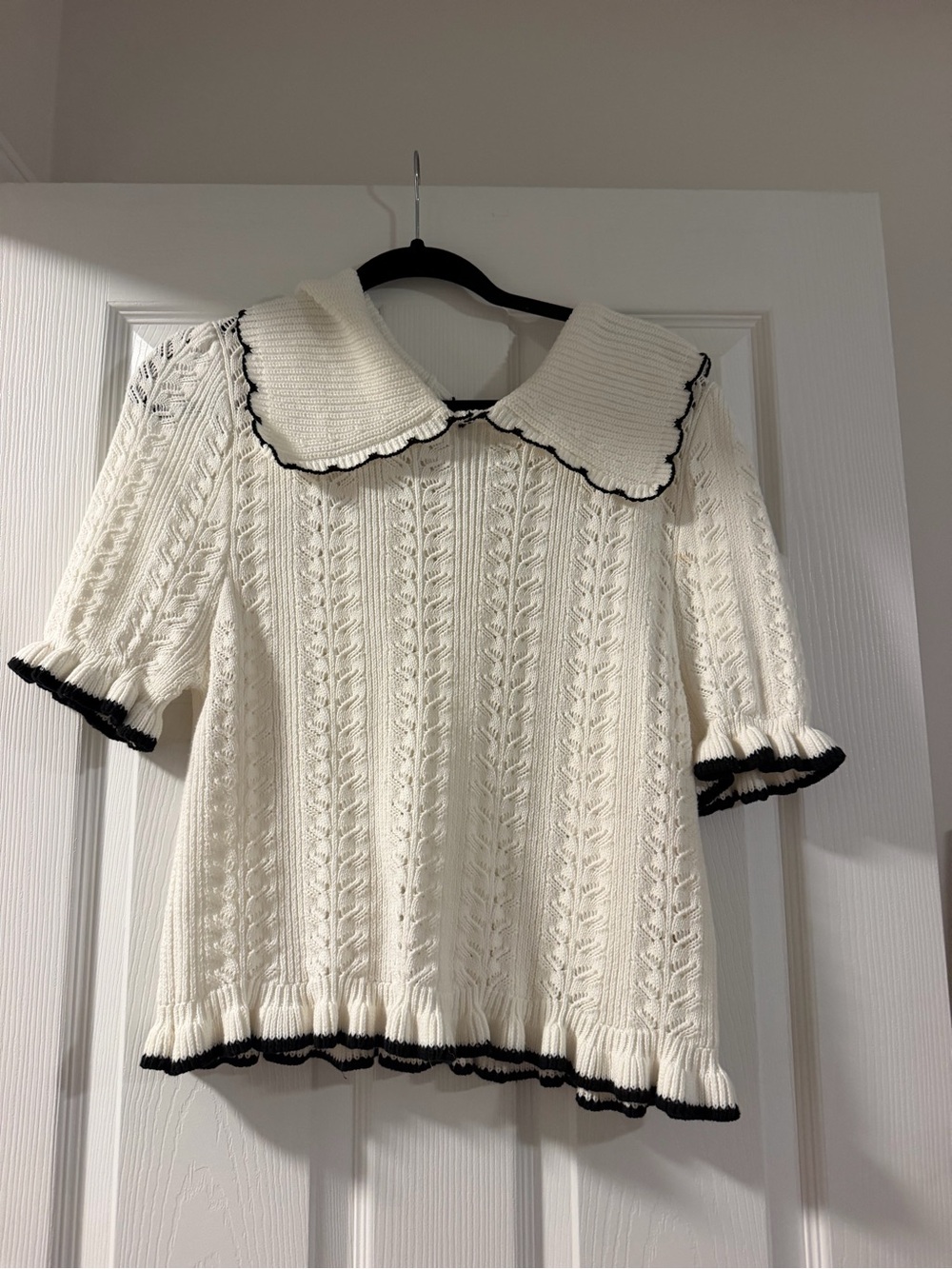ILLA ILLA Cream Knit Sweater with Black Trimmed Peter Pan Collar